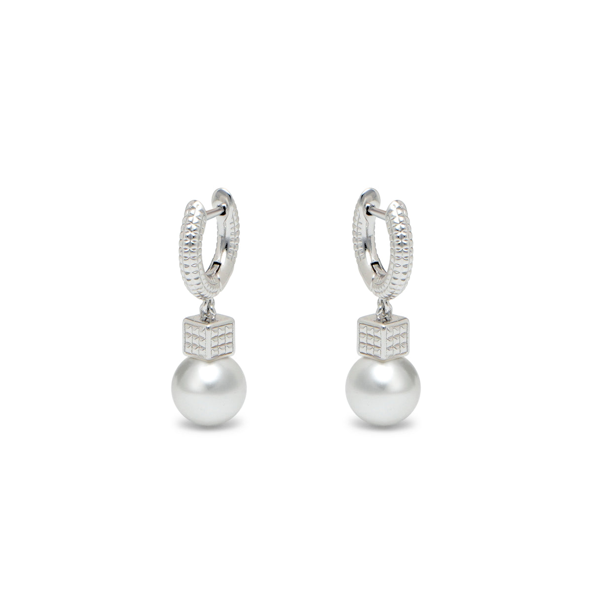 RSNY diamond pattern pearl earrings