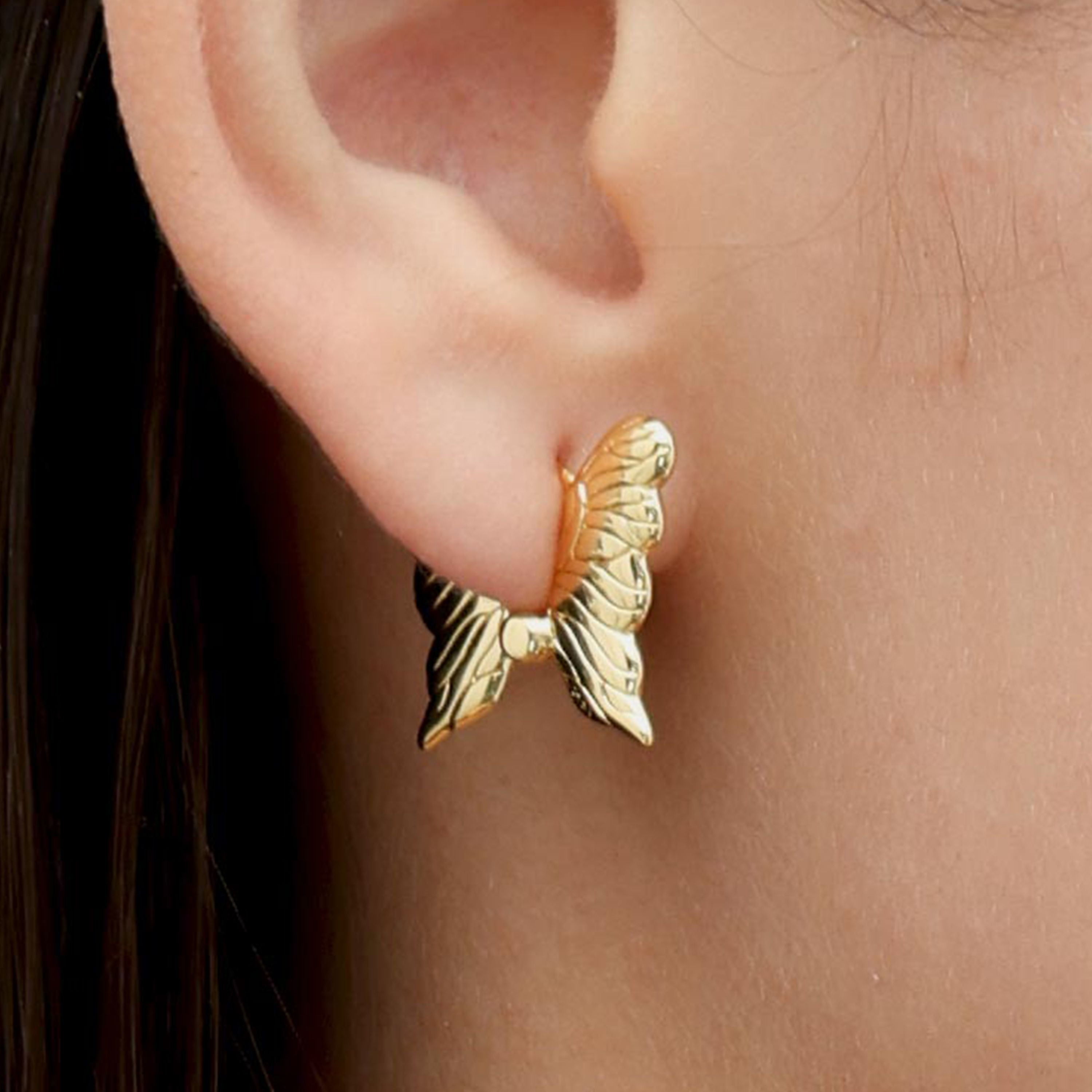 RSNY Textured Butterfly Earrings - RSNY R2175B 铜镀金/银耳针 约18*24*3mm 时尚感几何造型/镜面级精工抛光/纯手工精雕工艺/精致感细节处理