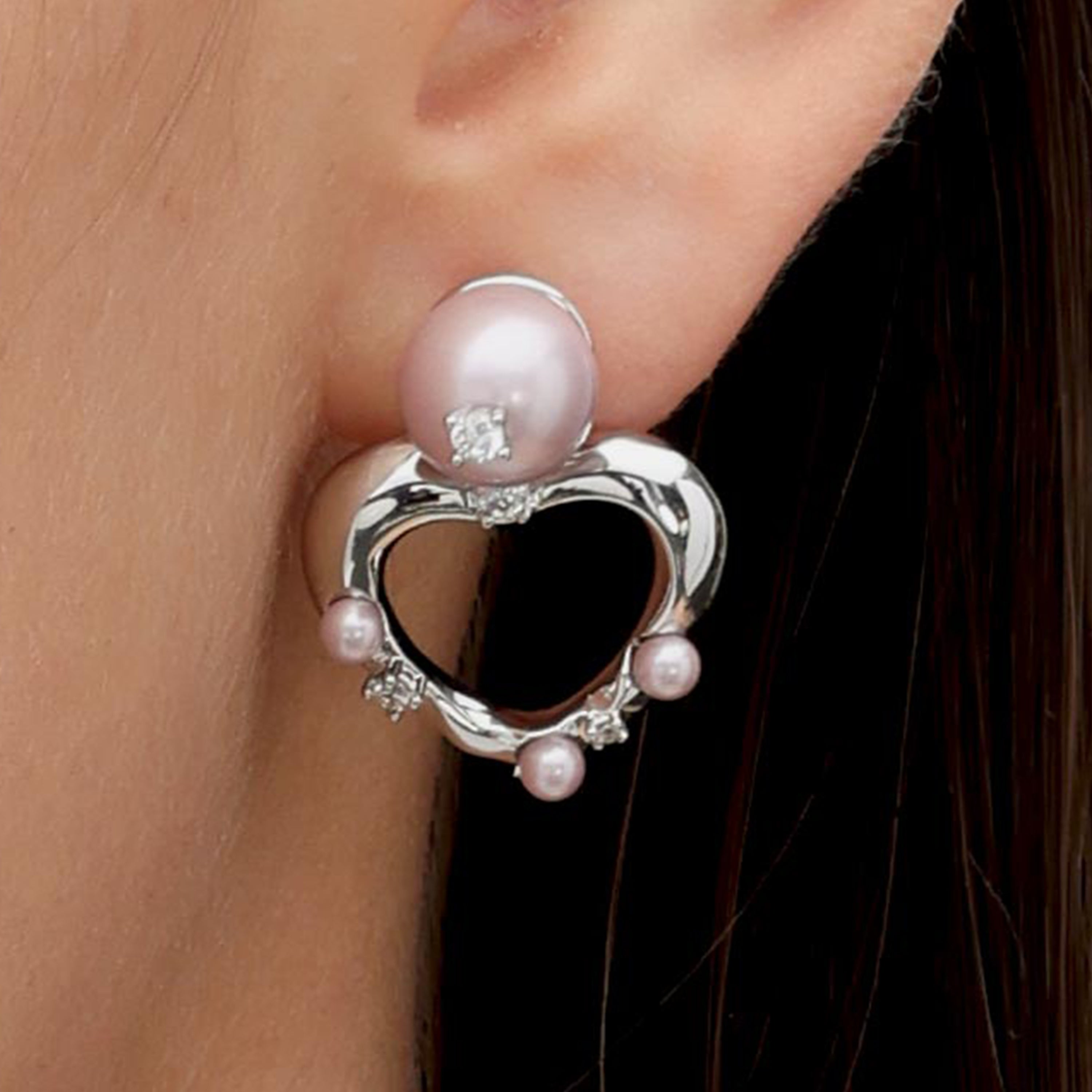 RSNY heart stud earrings