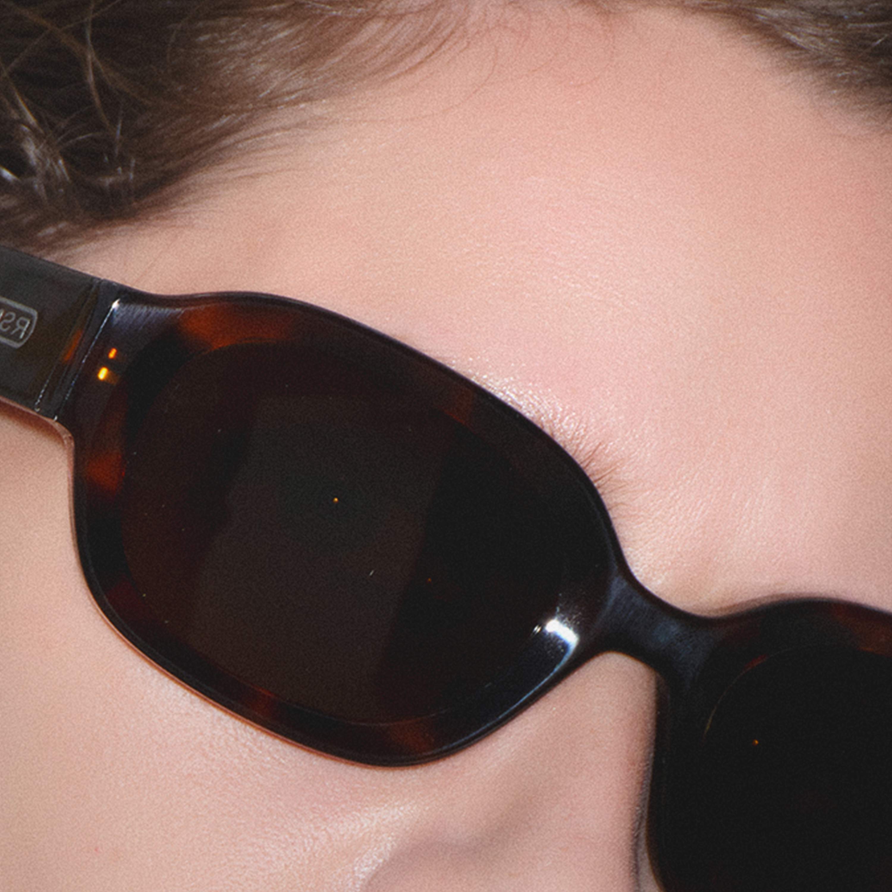 RSNY UN Retro Oval Sunglasses