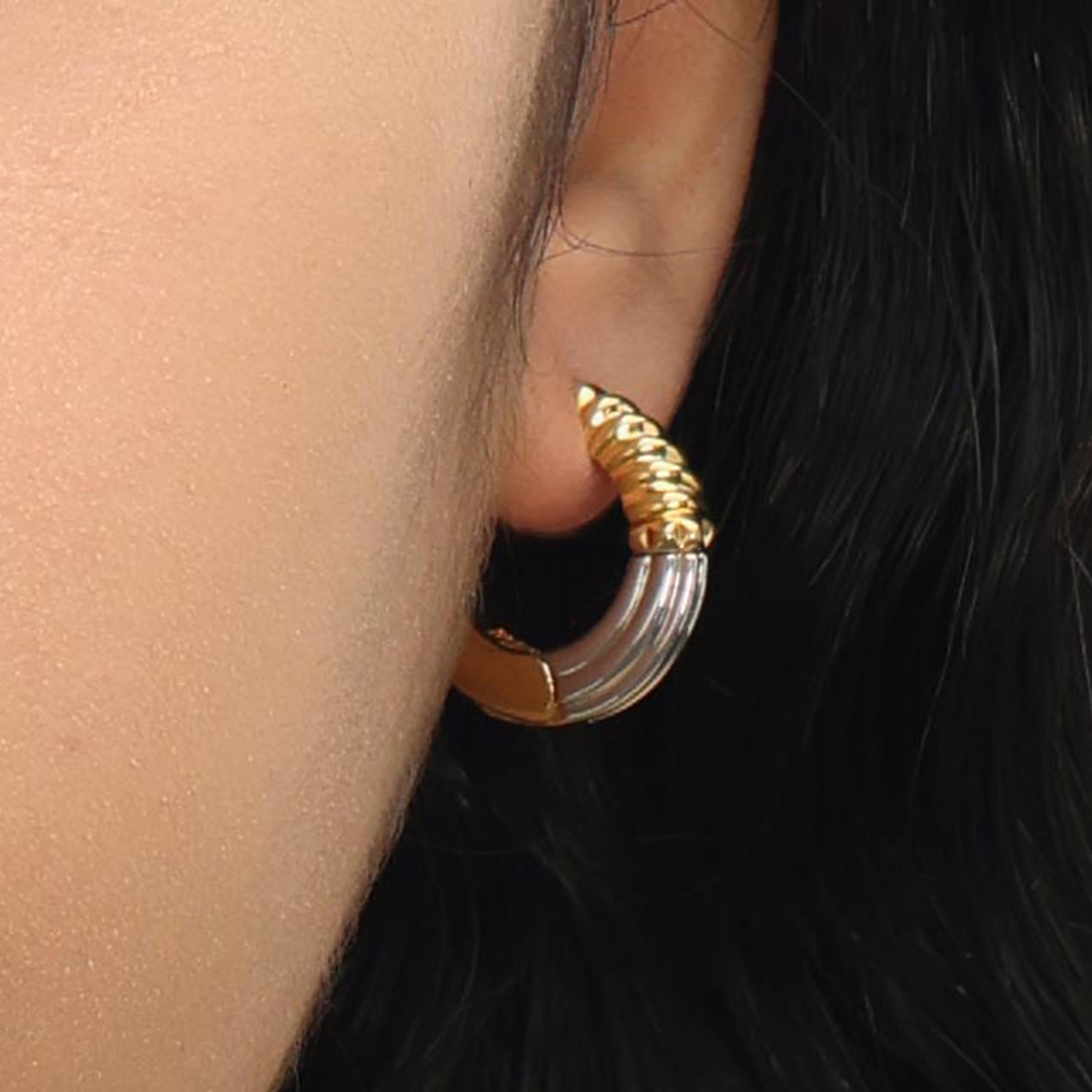 RSNY Roman stitching texture earrings