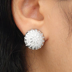 RSNY round diamond stud earrings