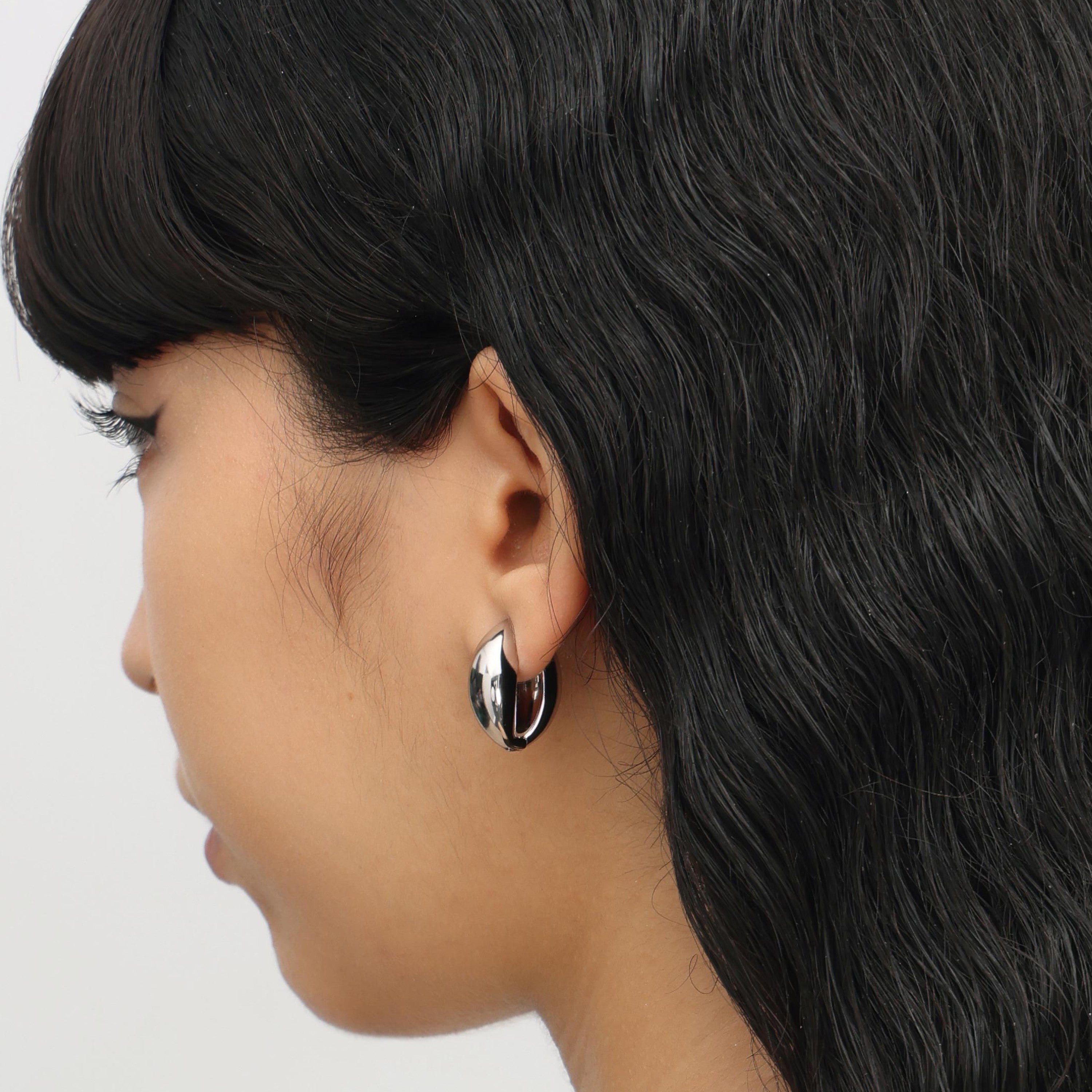 RSNY simple line earrings