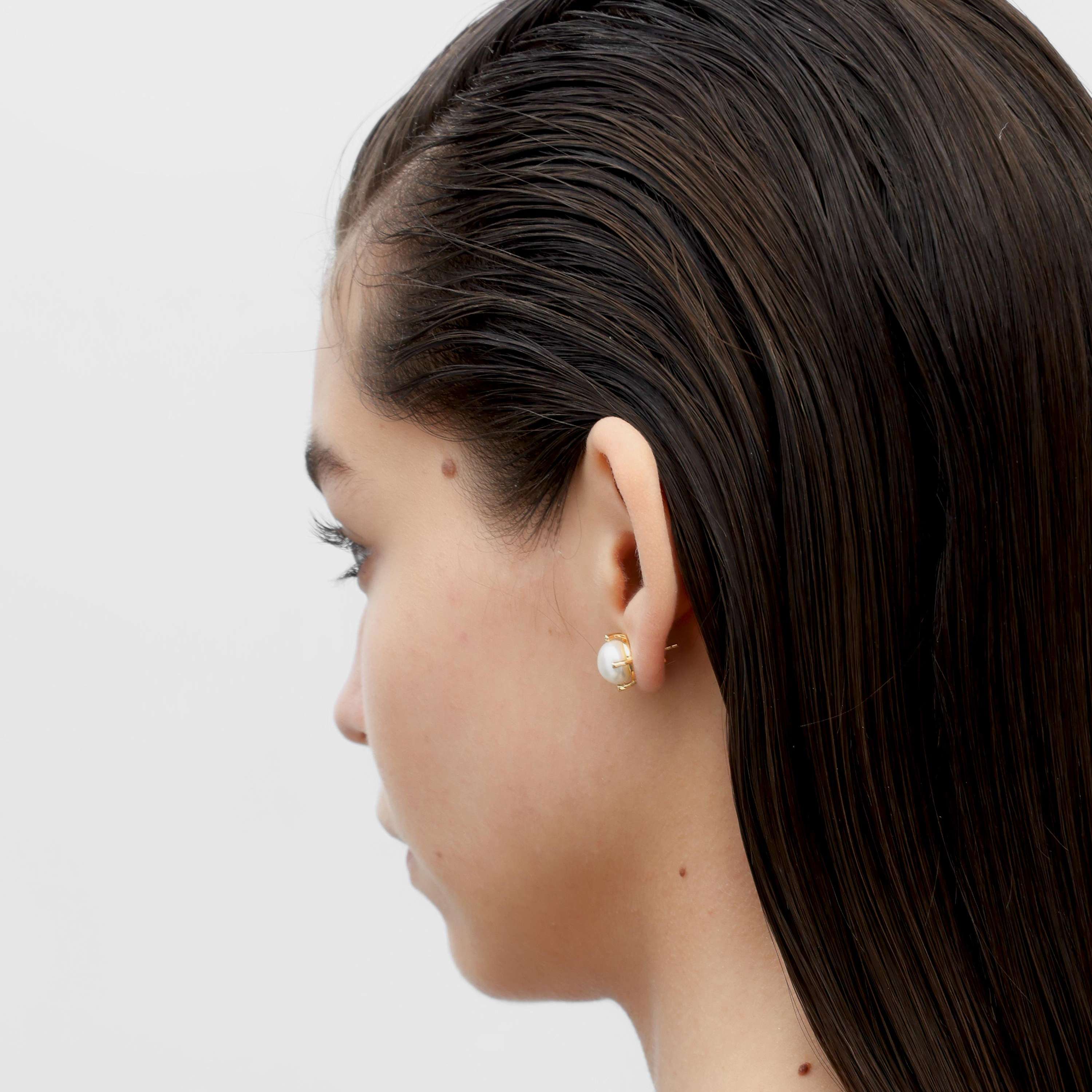 RSNY simple pearl stud earrings