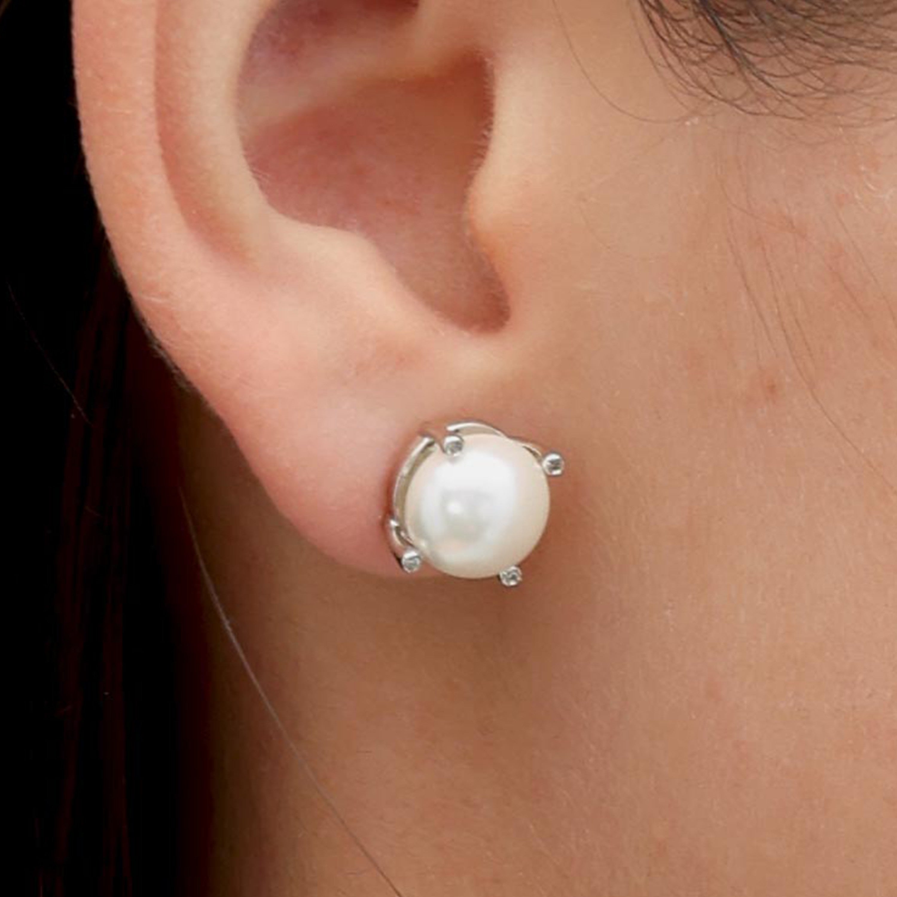 RSNY simple pearl stud earrings