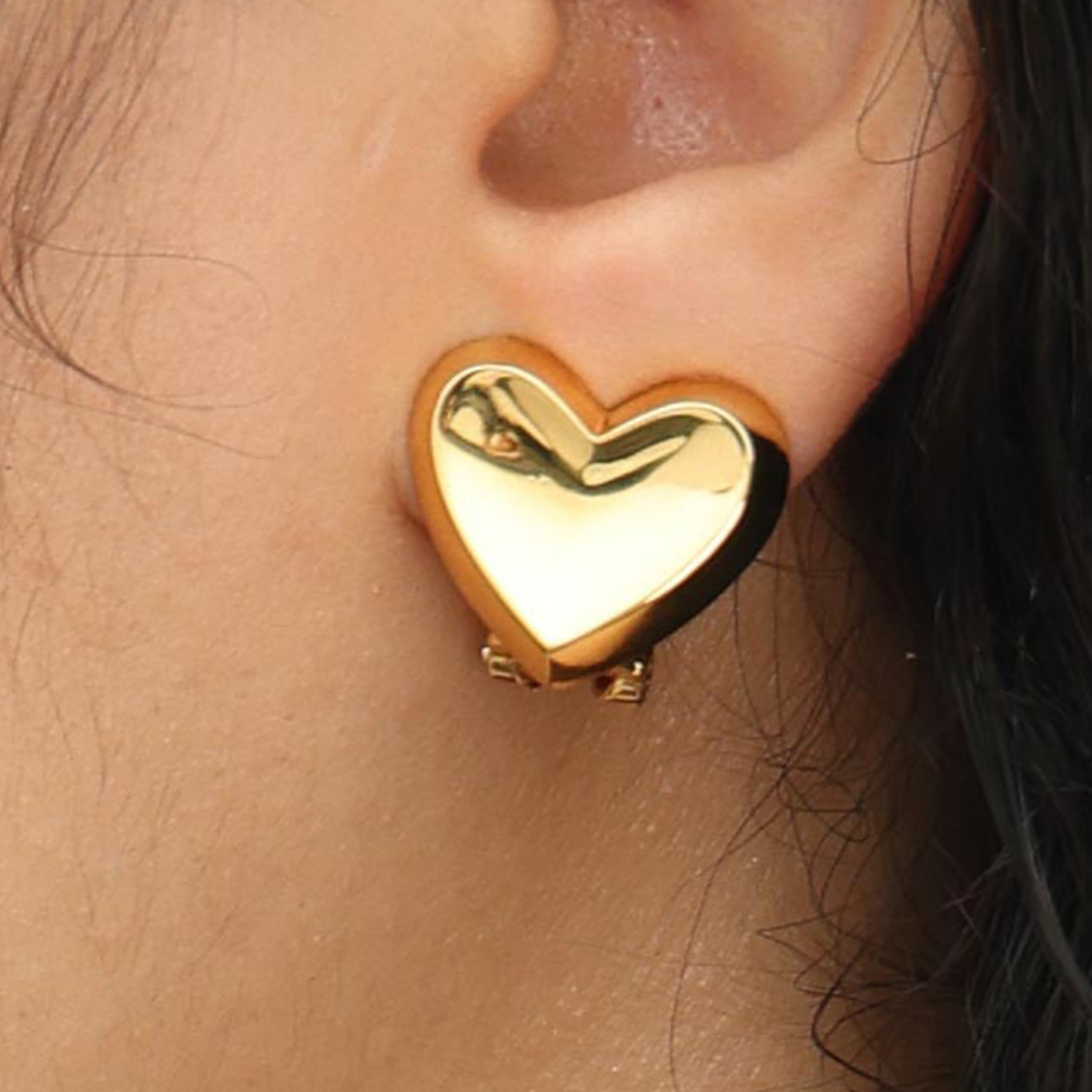 RSNY geometric love stud earrings