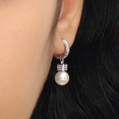 RSNY diamond pattern pearl earrings