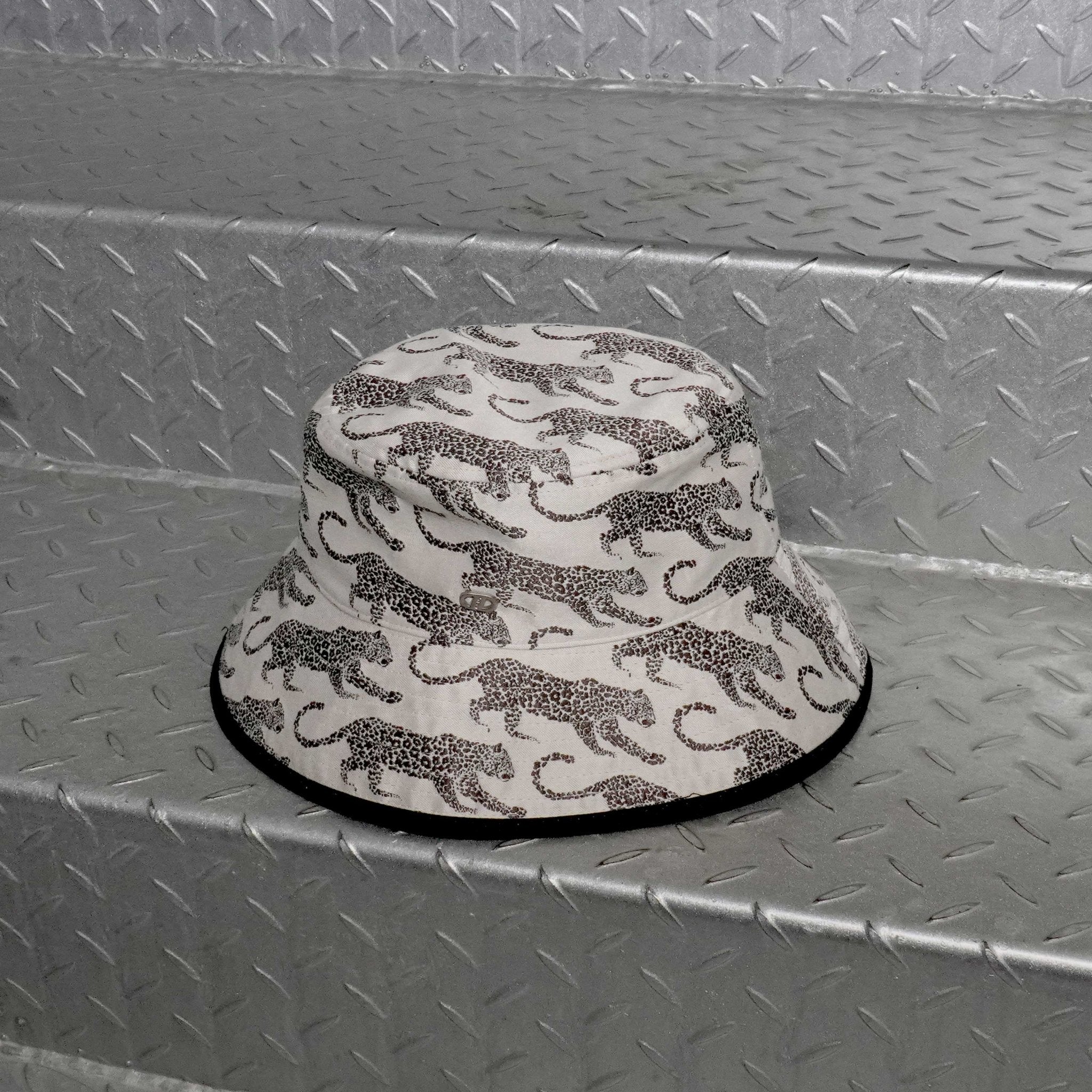 RSNY Dainty double - sided bucket hat - HT0200